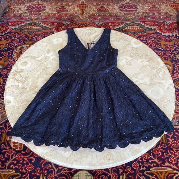 Karl Lagerfeld Navy Blue Cotton Eyelet Sleeveless V-Neck Summer Mini Dress - Picture 10 of 16